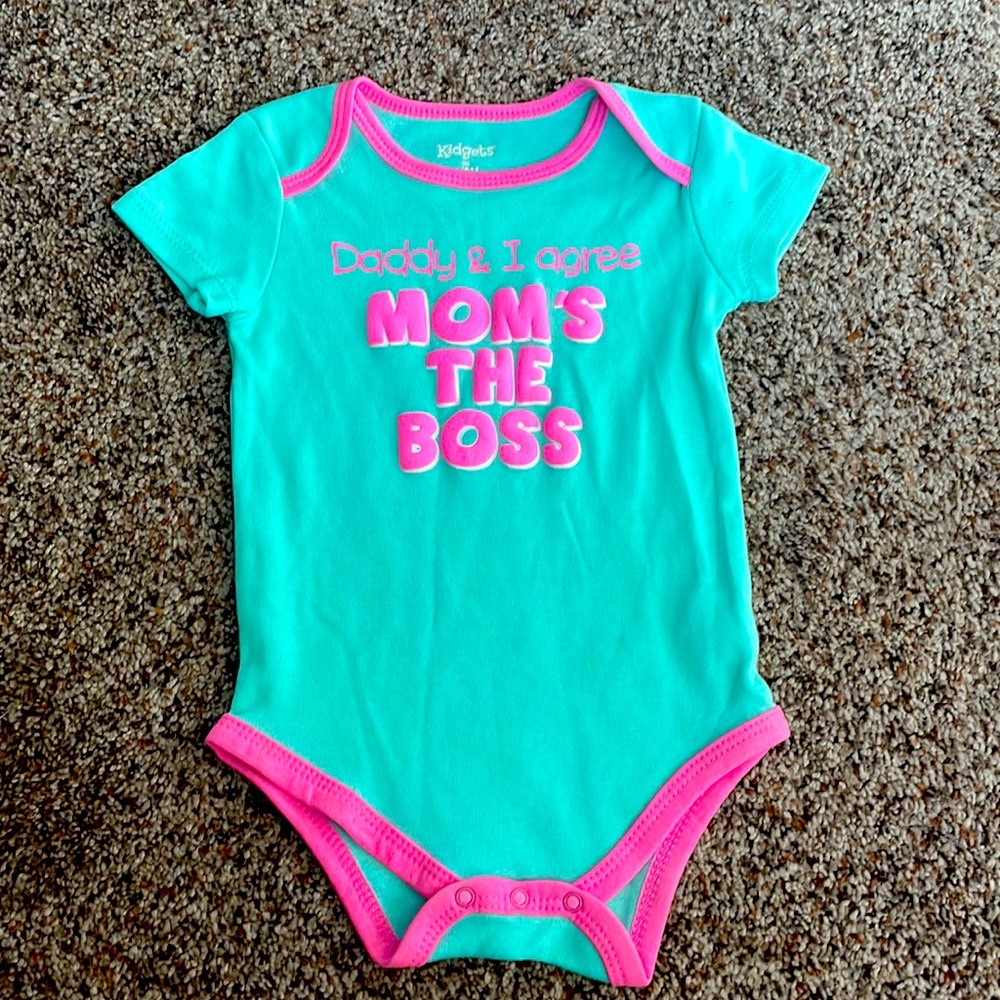 Kidgets 6/9 month bodysuit